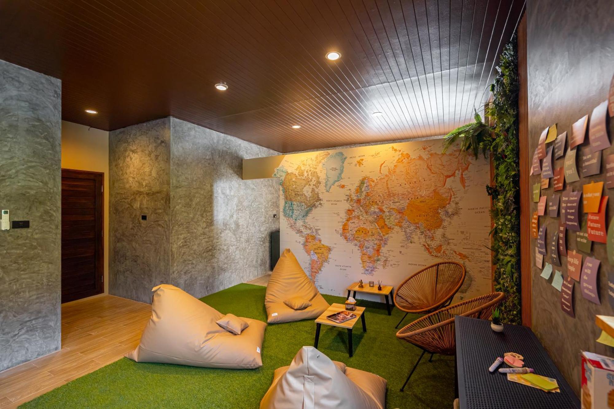 Mitsu Guesthouse Karon Exterior photo