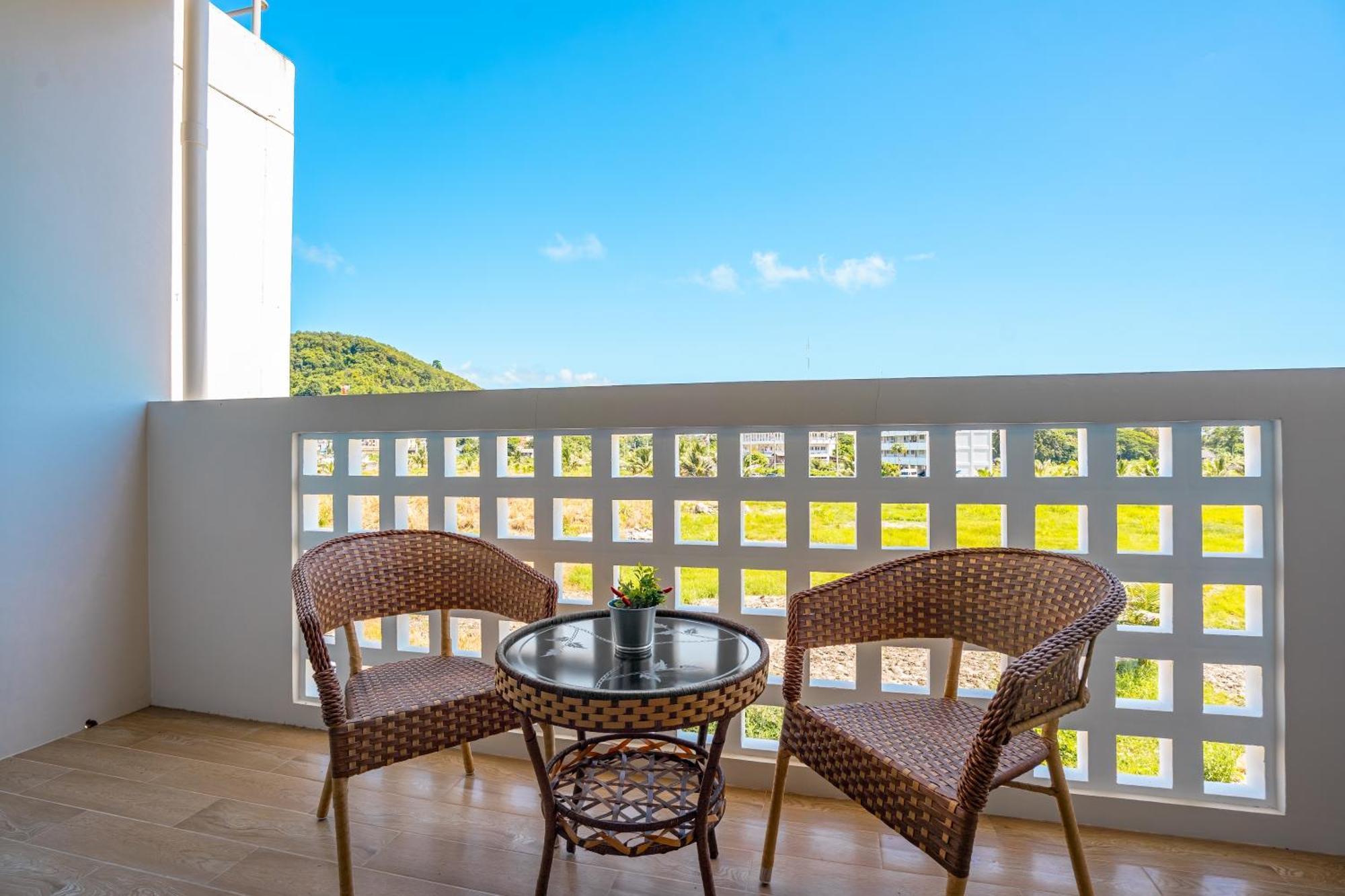 Mitsu Guesthouse Karon Exterior photo