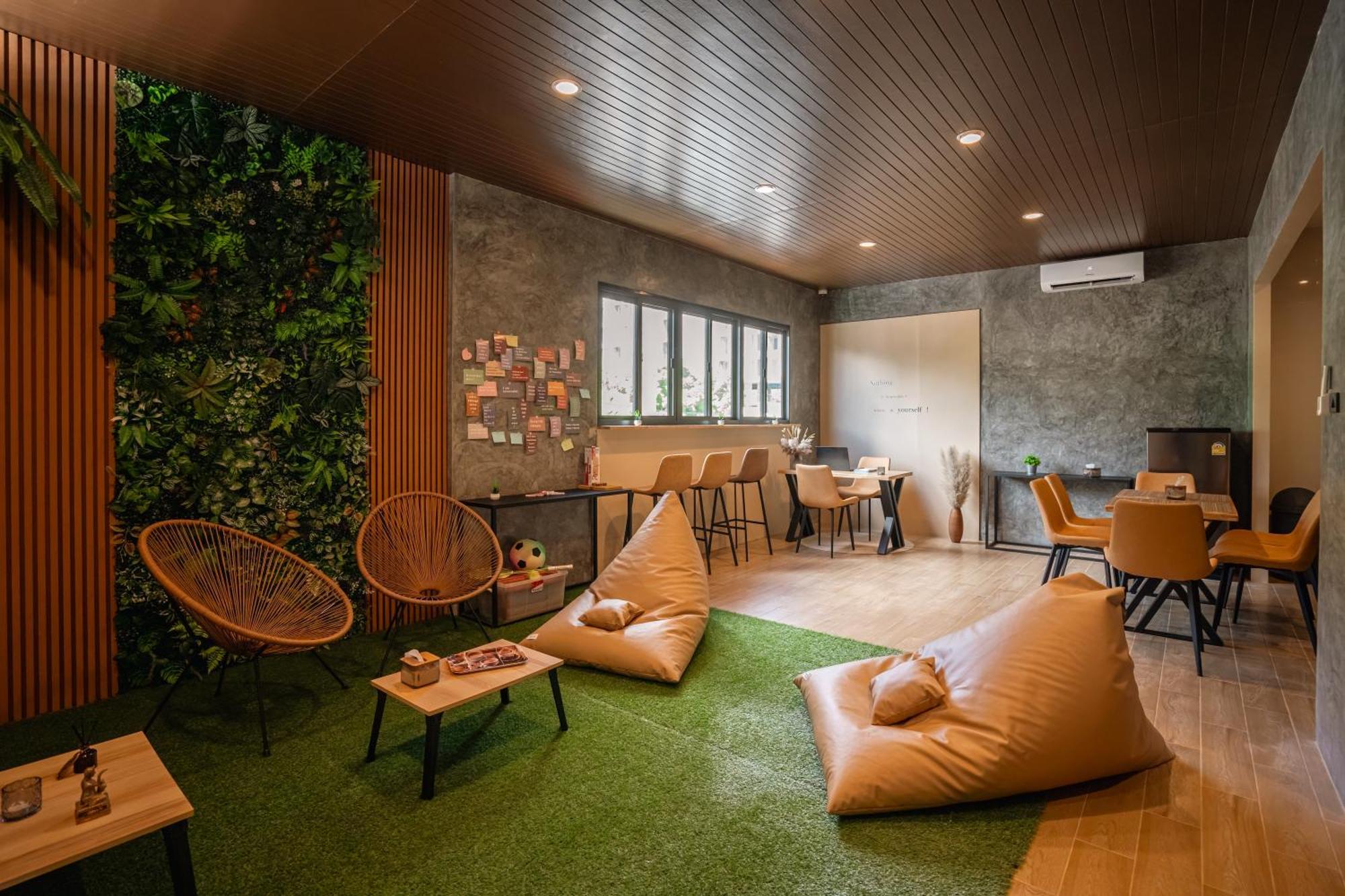 Mitsu Guesthouse Karon Exterior photo